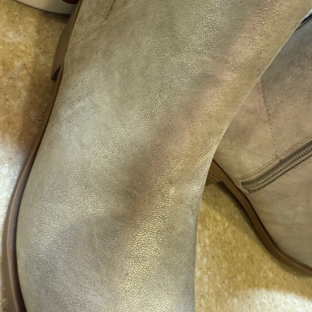 Classic Metallic Taupe Women's Ankle Boots Youth Sz 4 Shoes Brand New Slip On
